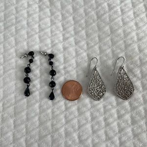 Two pairs of earrings